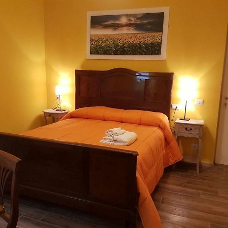Giardino Di Alex Bed & Breakfast อัสซิซี ภายนอก รูปภาพ
